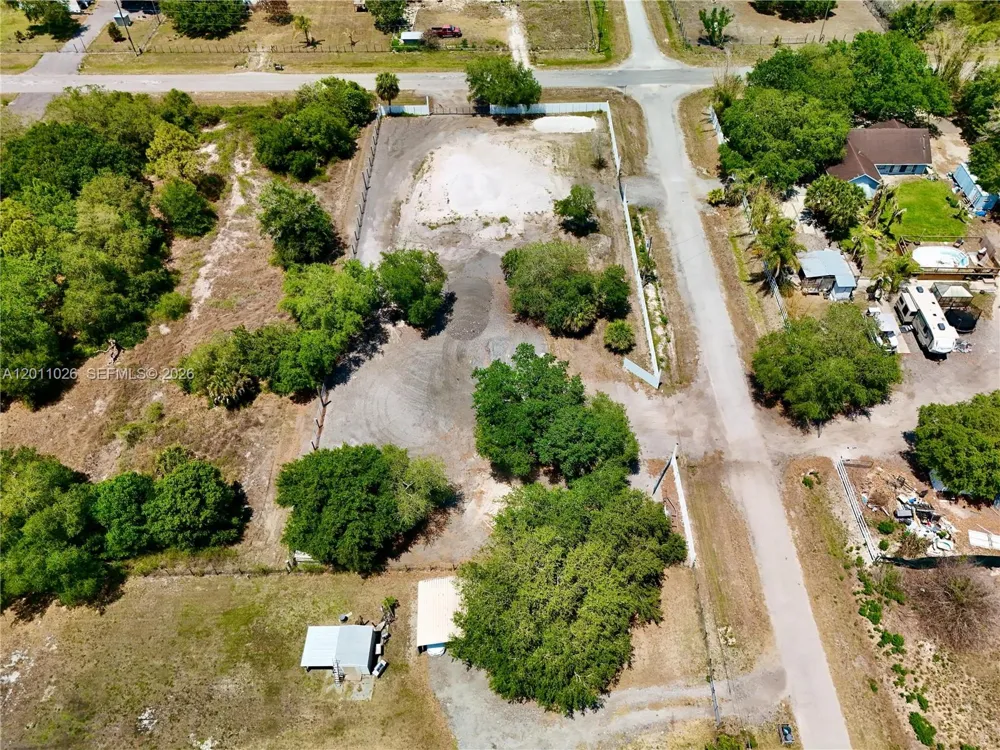 242 BALD CYPRESS AVE Clewiston, FL 33440