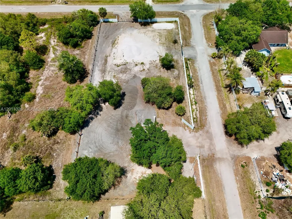 242 BALD CYPRESS AVE Clewiston, FL 33440