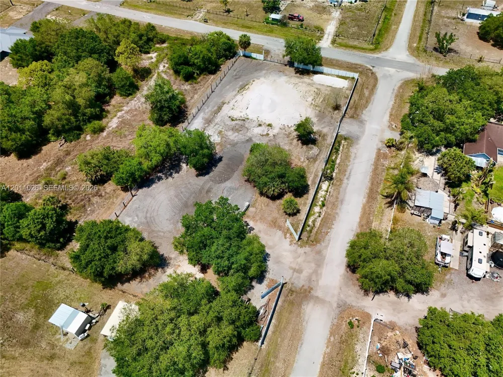 242 BALD CYPRESS AVE Clewiston, FL 33440