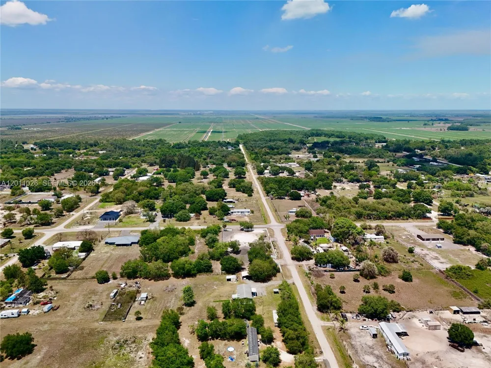 242 BALD CYPRESS AVE Clewiston, FL 33440