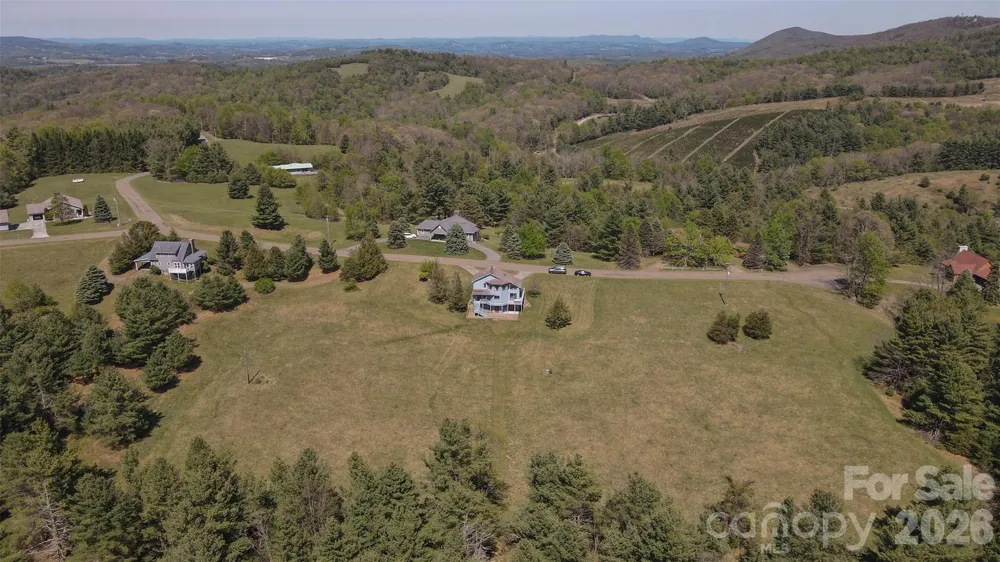 216 Deer Track Lane Sparta, NC 28675