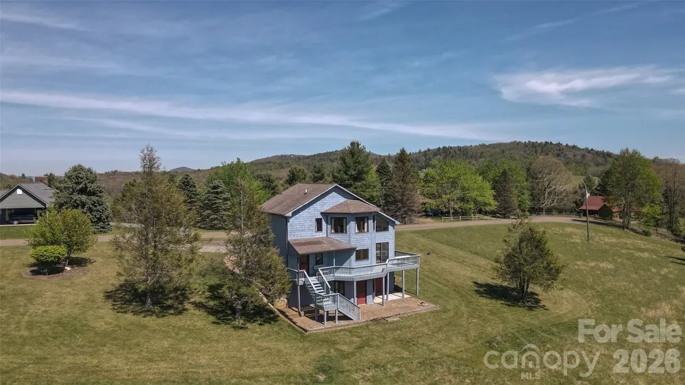216 Deer Track Lane Sparta, NC 28675