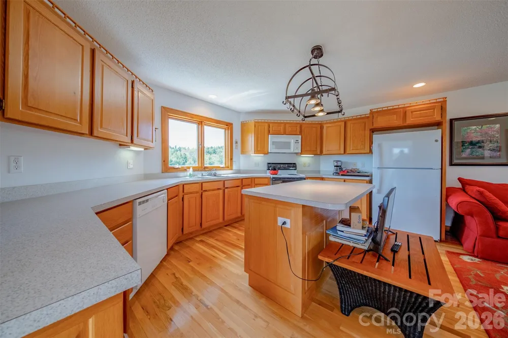 216 Deer Track Lane Sparta, NC 28675