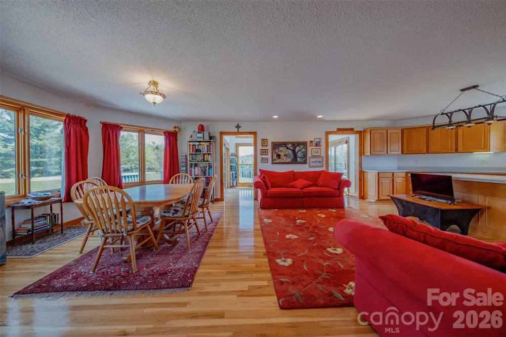 216 Deer Track Lane Sparta, NC 28675