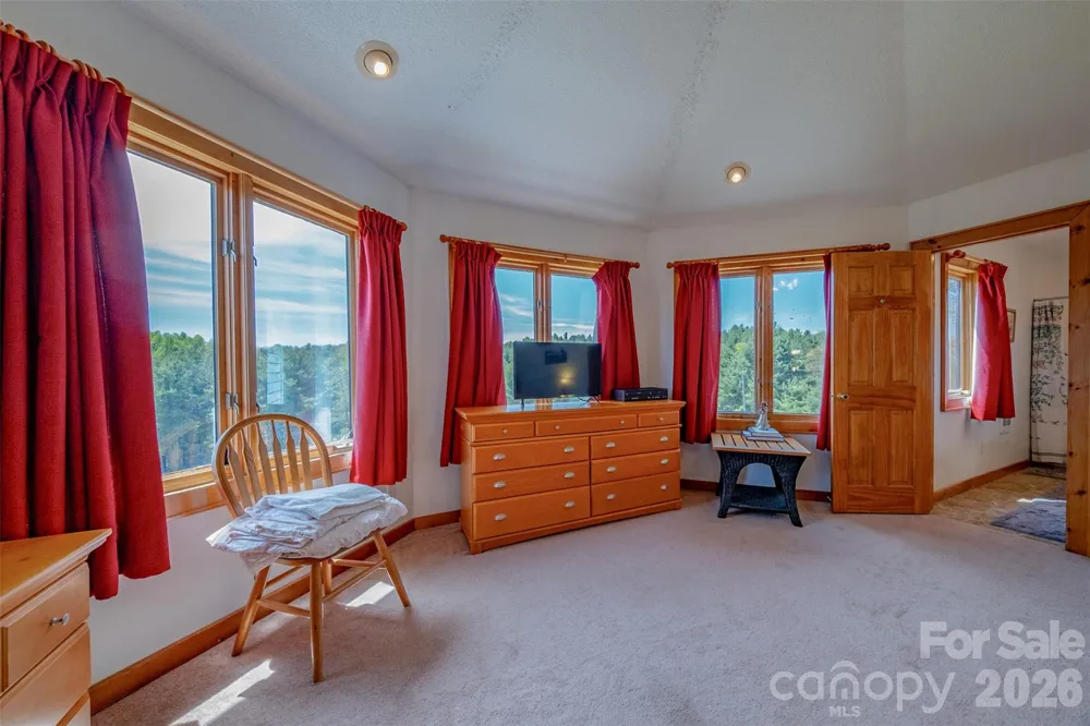 216 Deer Track Lane Sparta, NC 28675