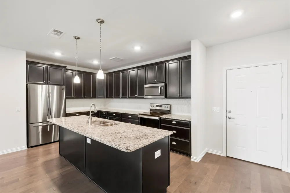 651 Watters Road #7202 Allen, TX 75013