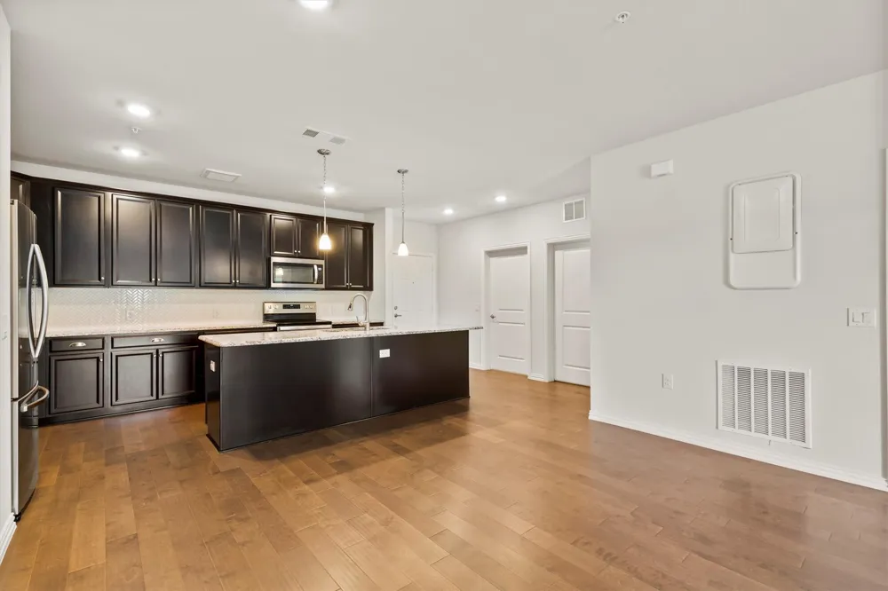 651 Watters Road #7202 Allen, TX 75013