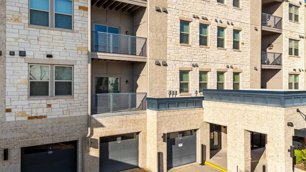 651 Watters Road #7202 Allen, TX 75013