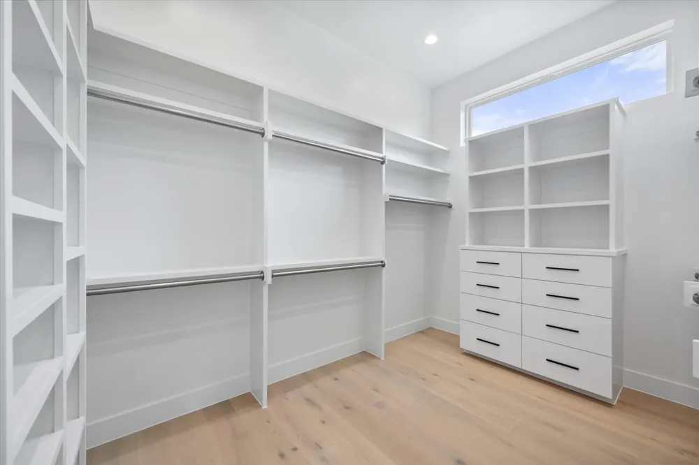 204 Pine Street Roanoke, TX 76262