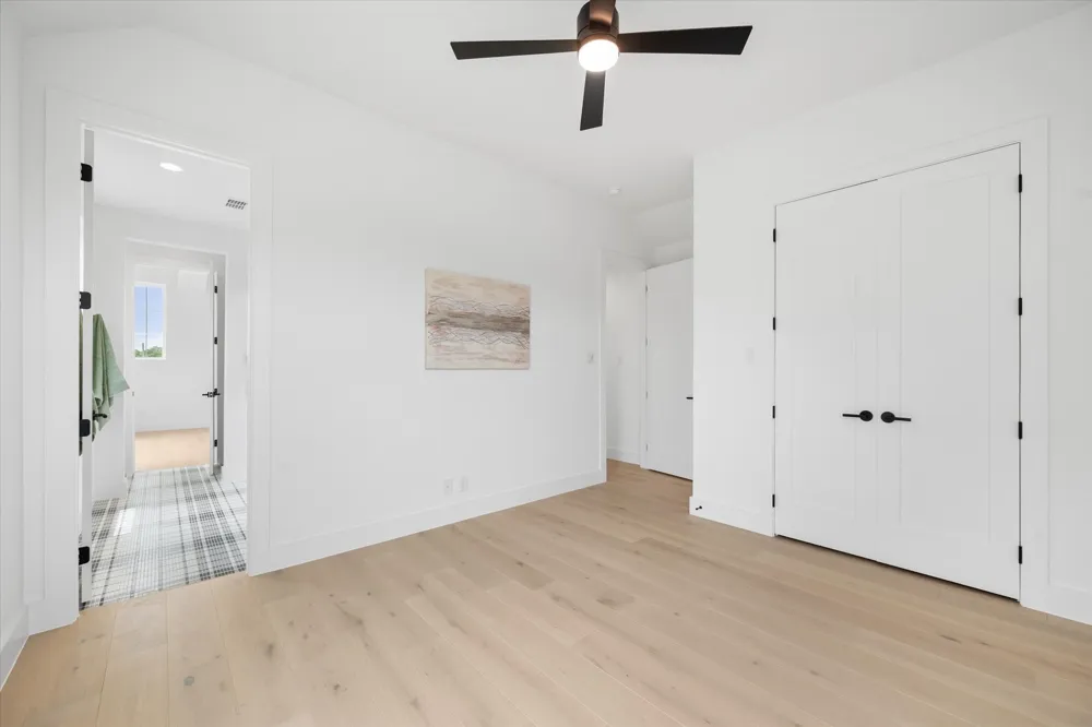 204 Pine Street Roanoke, TX 76262