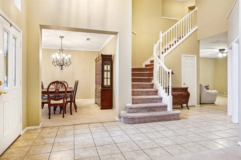412 Vasey Oak Drive Keller, TX 76248