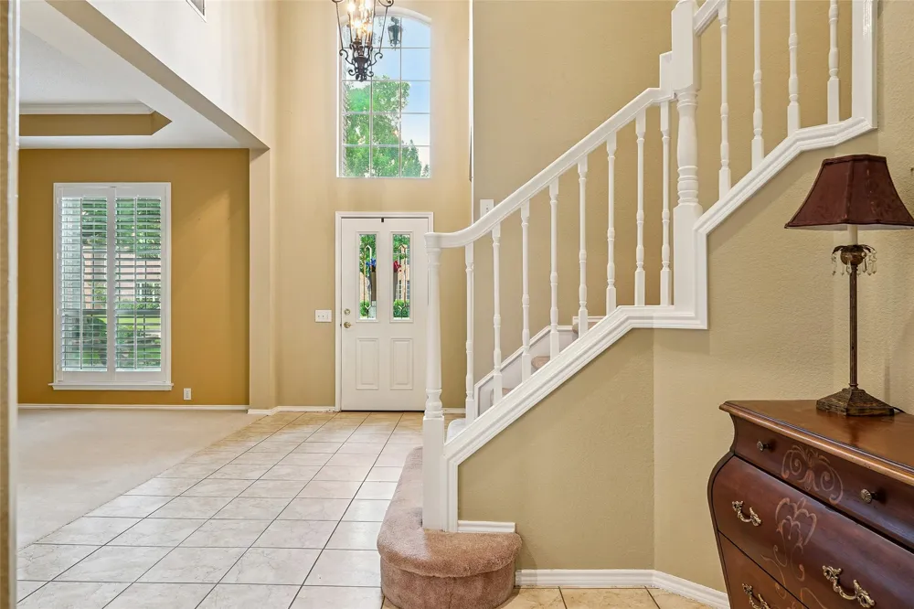 412 Vasey Oak Drive Keller, TX 76248
