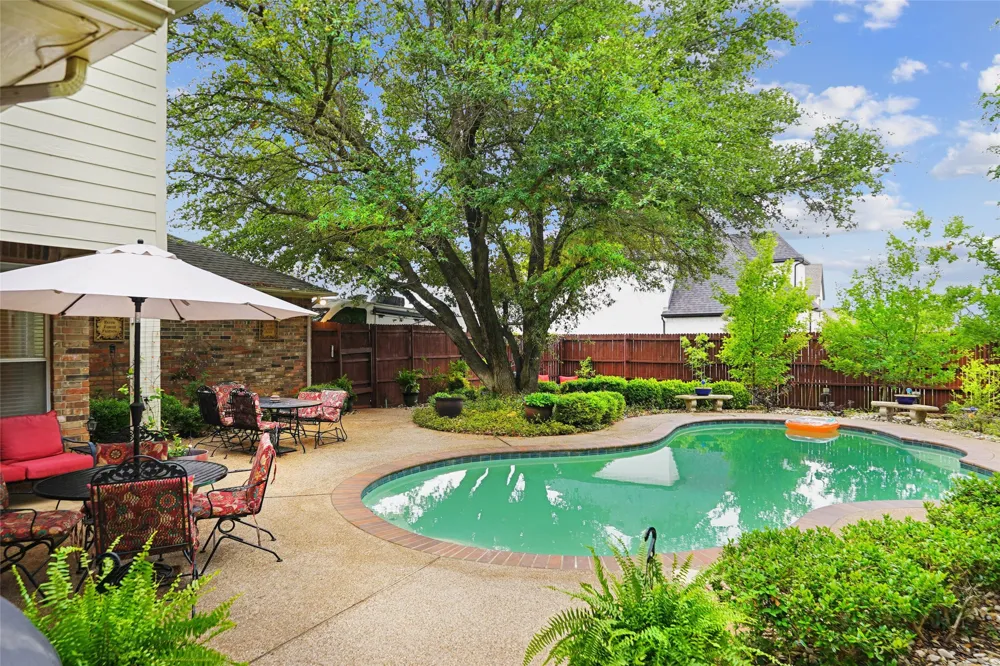 412 Vasey Oak Drive Keller, TX 76248