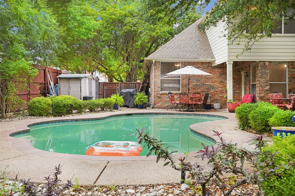 412 Vasey Oak Drive Keller, TX 76248