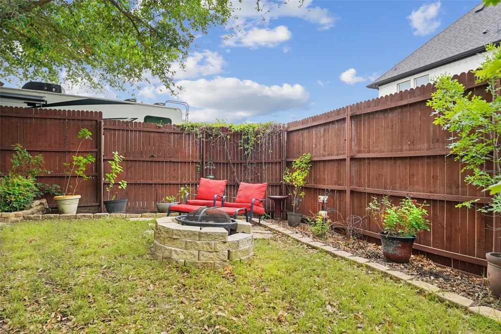 412 Vasey Oak Drive Keller, TX 76248