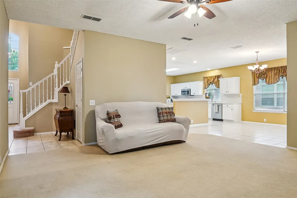 412 Vasey Oak Drive Keller, TX 76248