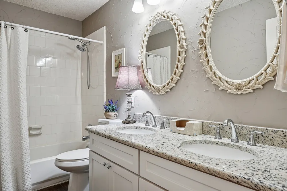 412 Vasey Oak Drive Keller, TX 76248