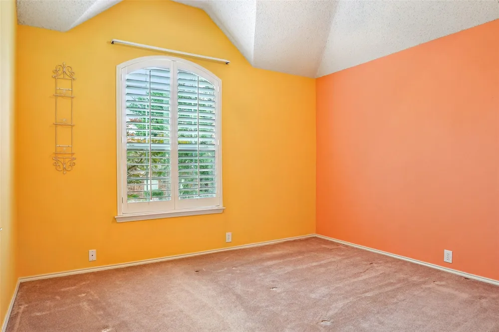 412 Vasey Oak Drive Keller, TX 76248