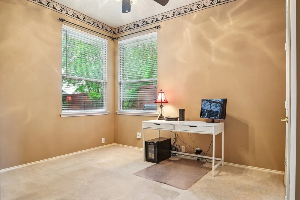412 Vasey Oak Drive Keller, TX 76248