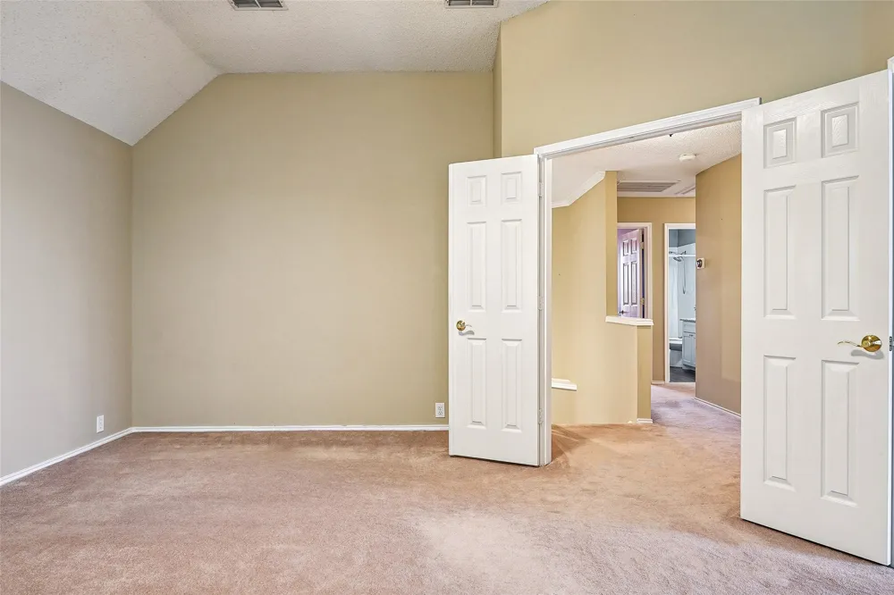 412 Vasey Oak Drive Keller, TX 76248