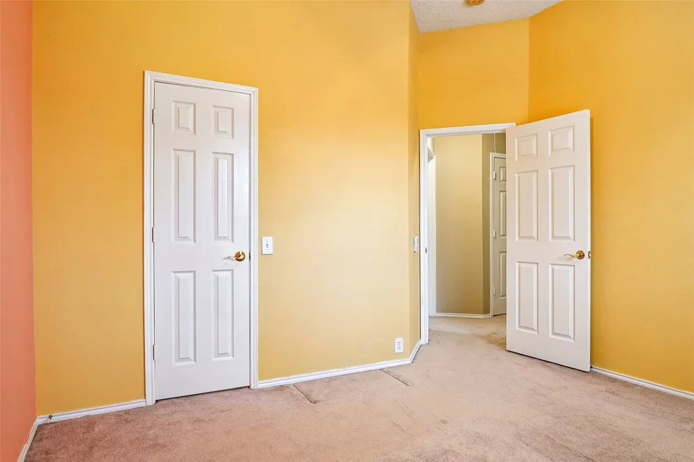 412 Vasey Oak Drive Keller, TX 76248