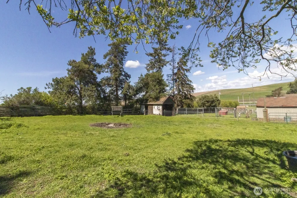 3001 Pullman Albion Road Pullman, WA 99163