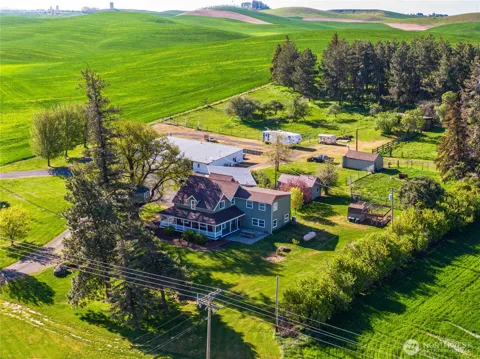 3001 Pullman Albion Road