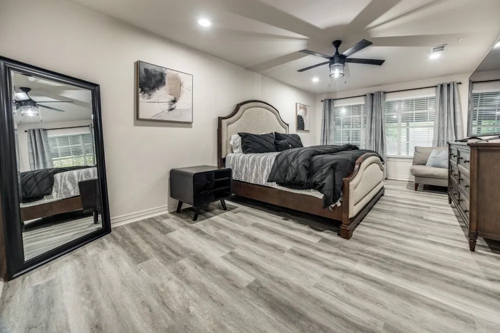 3304 Inwood Road Dallas, TX 75235