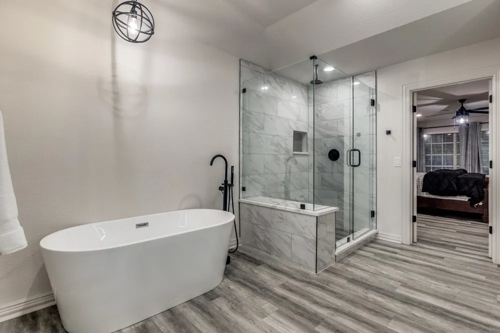 3304 Inwood Road Dallas, TX 75235