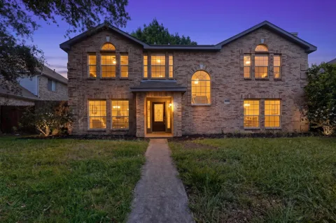 2302 Dana Drive