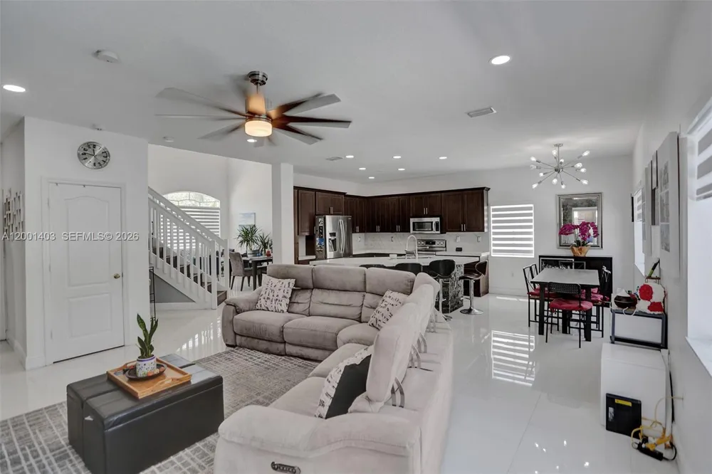 10231 SW 227th Ln Cutler Bay, FL 33190