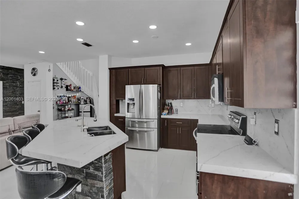 10231 SW 227th Ln Cutler Bay, FL 33190