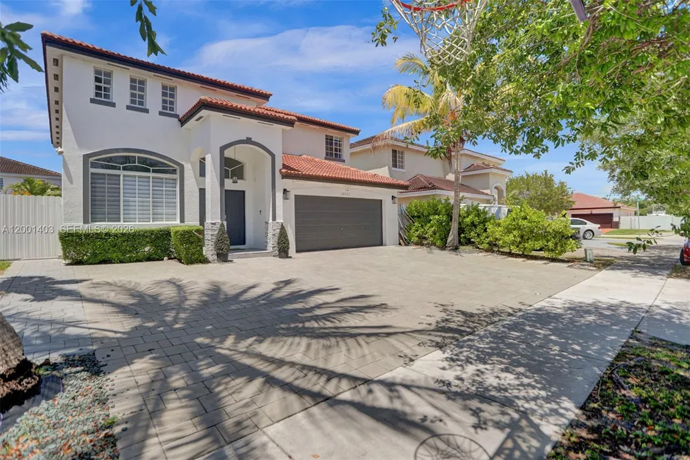 10231 SW 227th Ln Cutler Bay, FL 33190