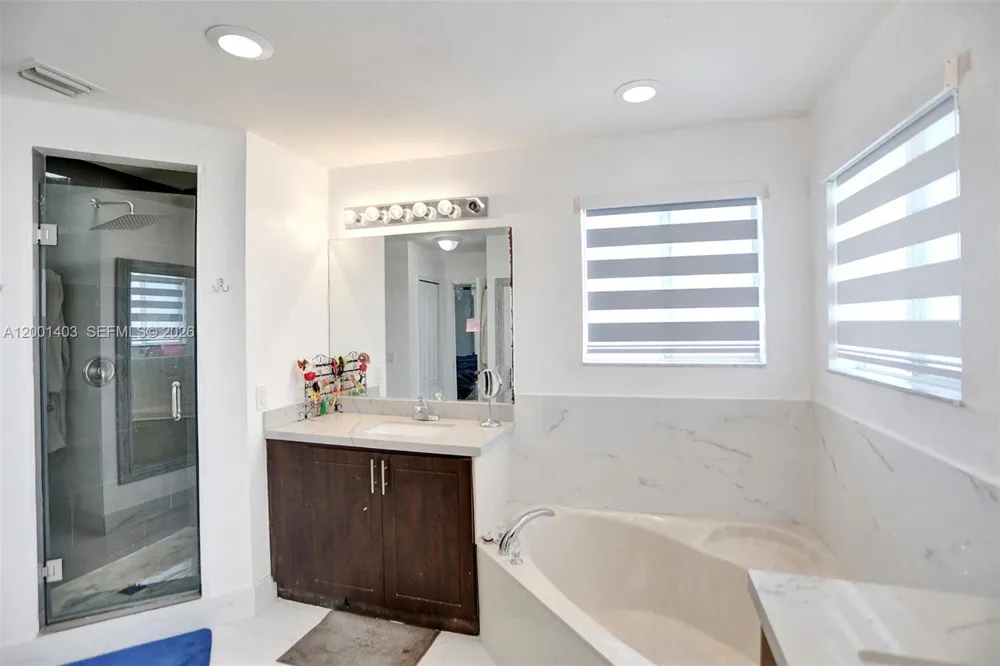 10231 SW 227th Ln Cutler Bay, FL 33190