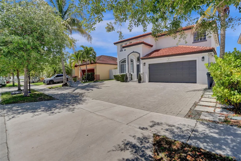10231 SW 227th Ln Cutler Bay, FL 33190