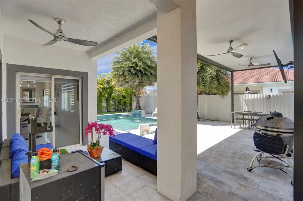 10231 SW 227th Ln Cutler Bay, FL 33190