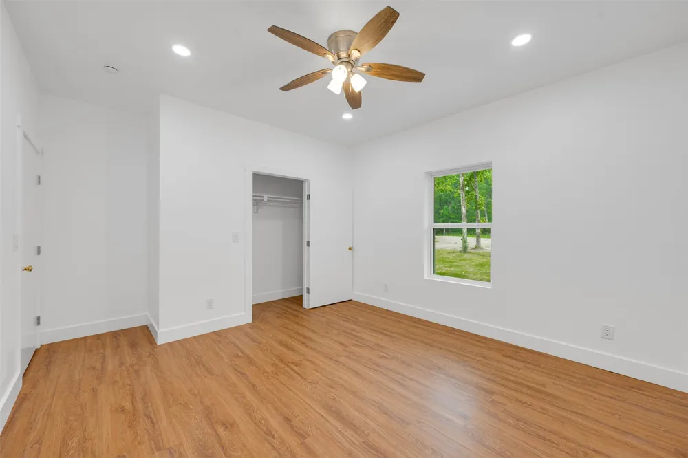 130 Private Road 35407 Sumner, TX 75486