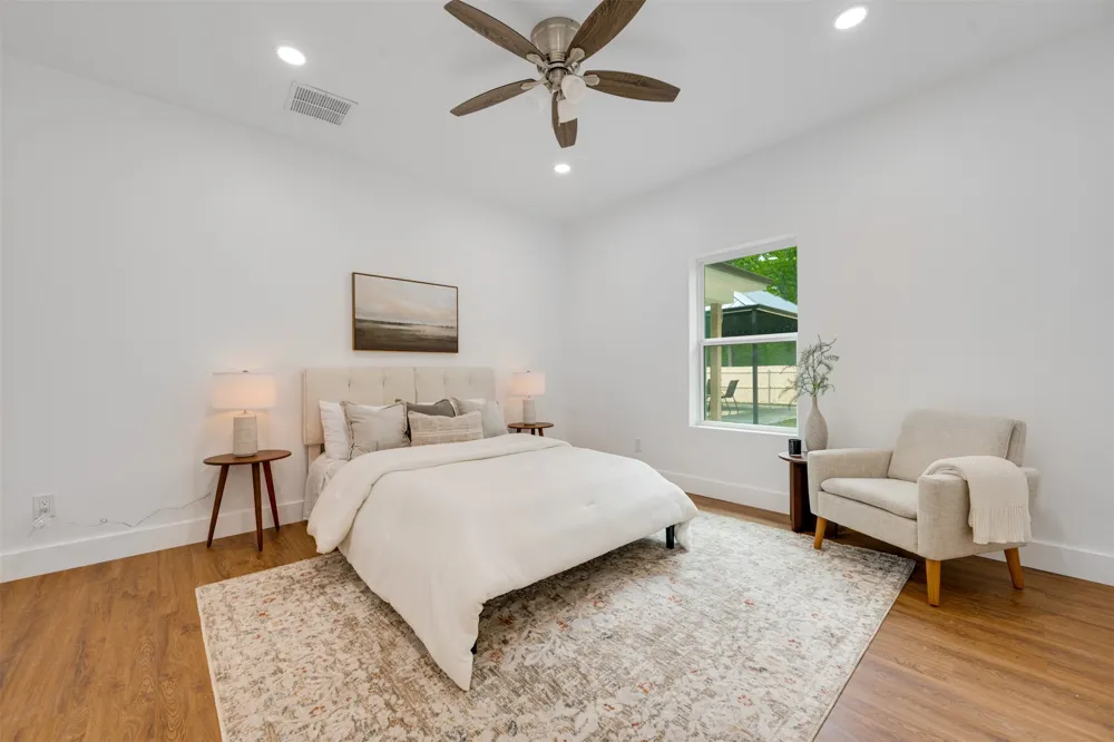 130 Private Road 35407 Sumner, TX 75486