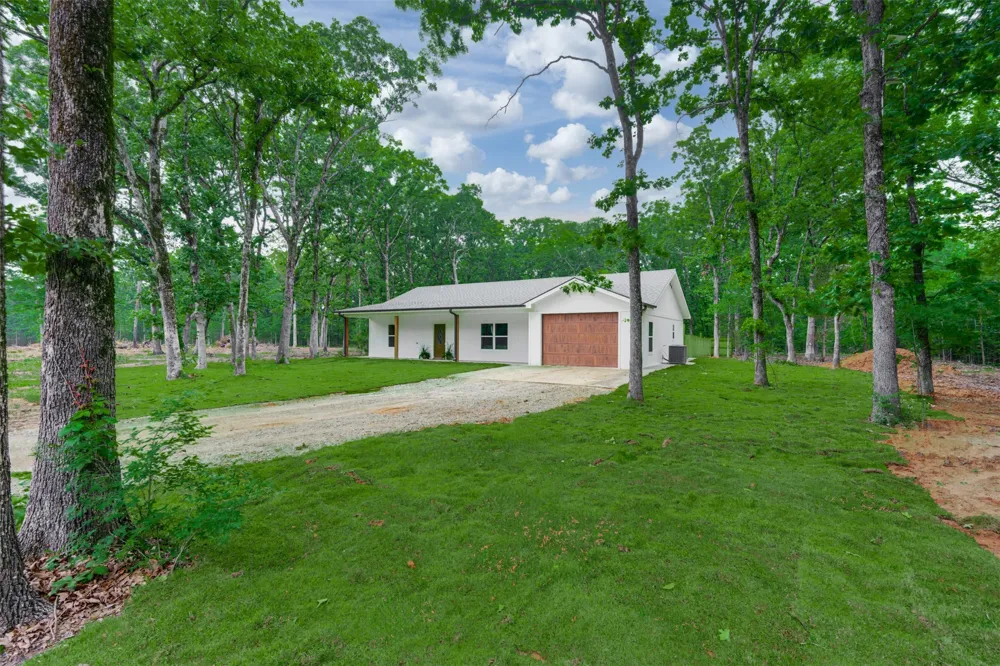 130 Private Road 35407 Sumner, TX 75486