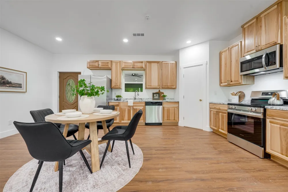 130 Private Road 35407 Sumner, TX 75486