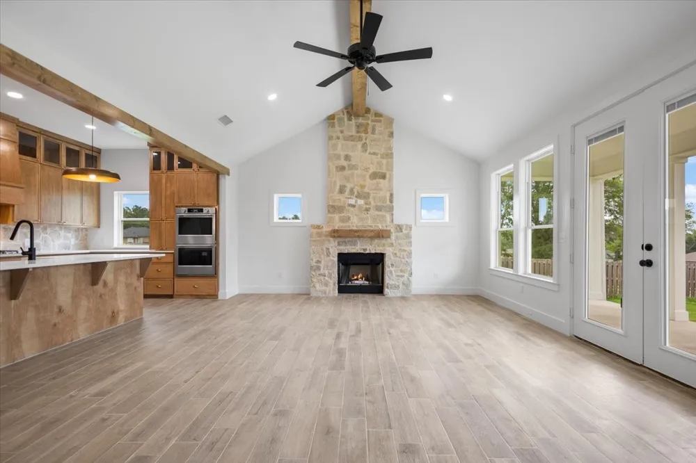 16429 Clearview Drive Lindale, TX 75771