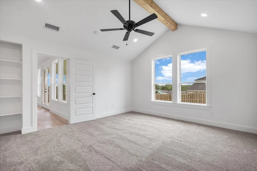 16429 Clearview Drive Lindale, TX 75771