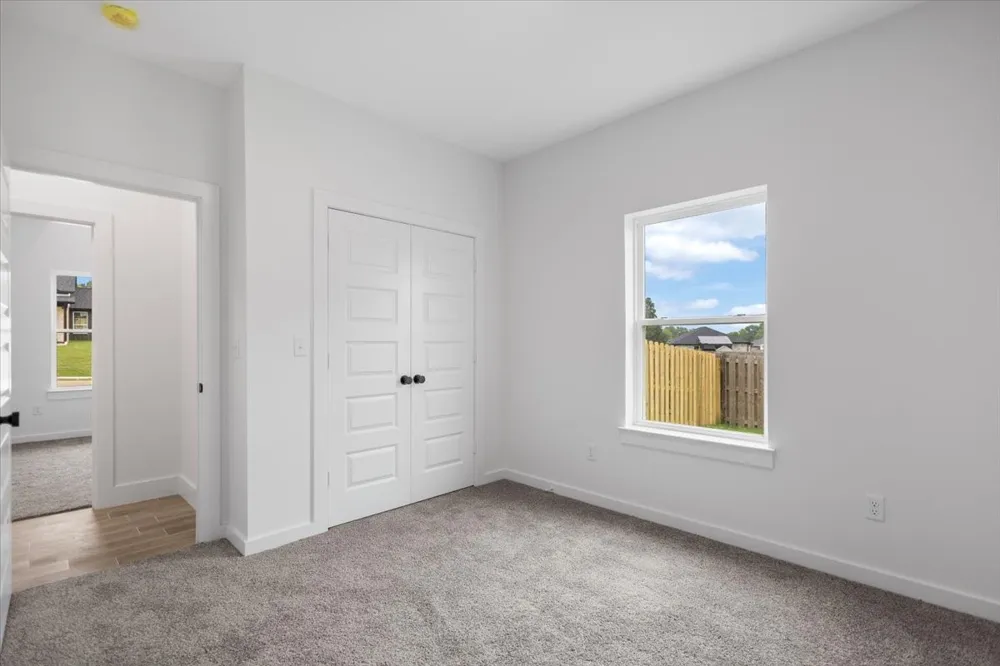16429 Clearview Drive Lindale, TX 75771