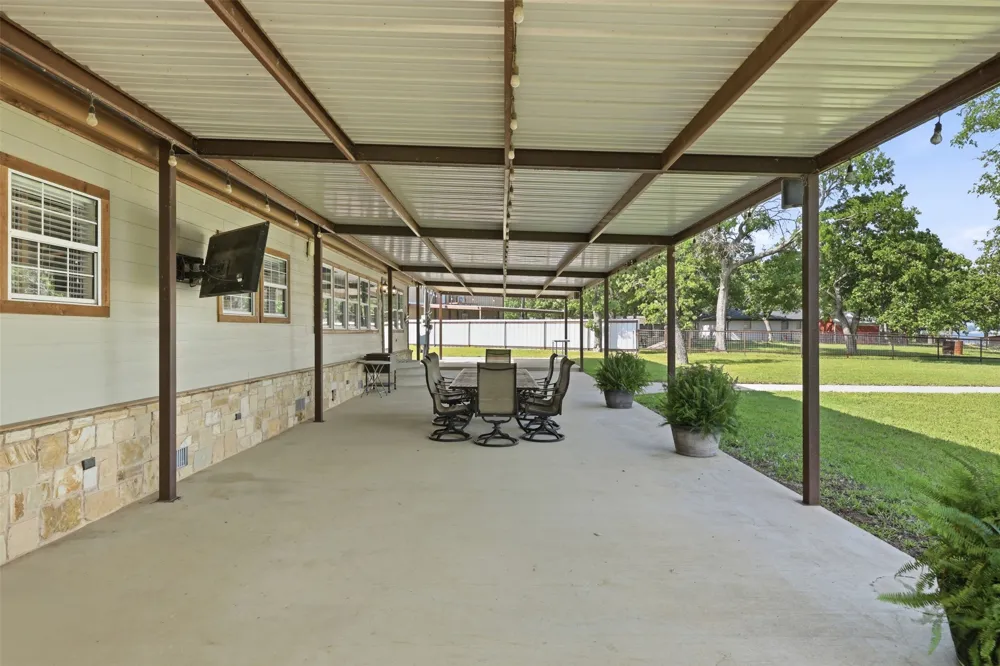 125 County Road 596 Eastland, TX 76448