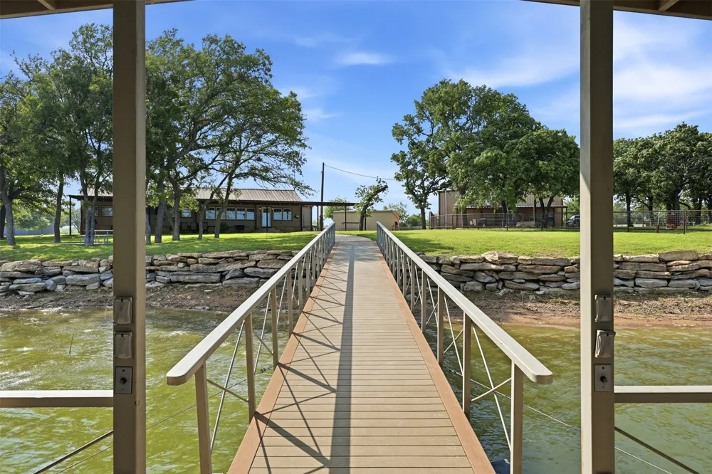 125 County Road 596 Eastland, TX 76448