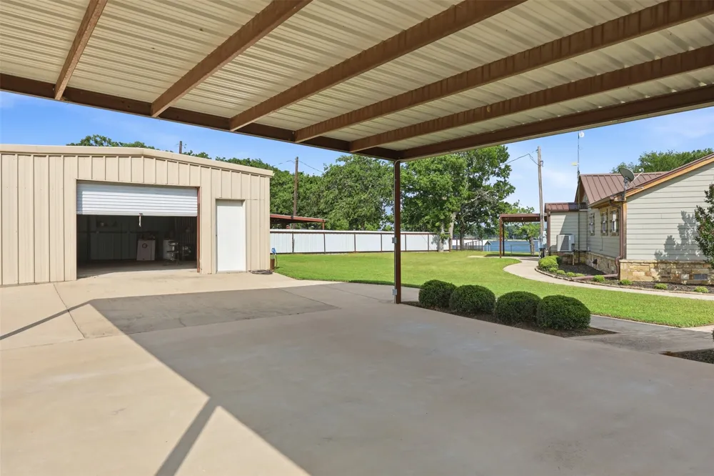 125 County Road 596 Eastland, TX 76448