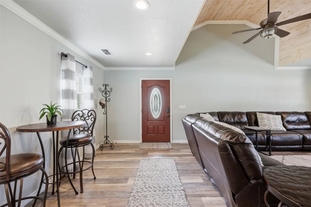 125 County Road 596 Eastland, TX 76448