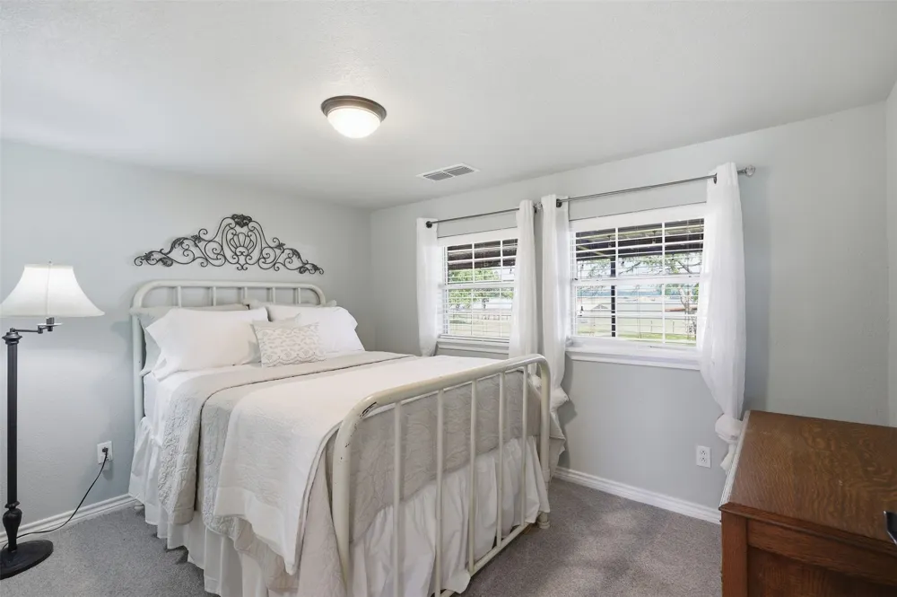 125 County Road 596 Eastland, TX 76448