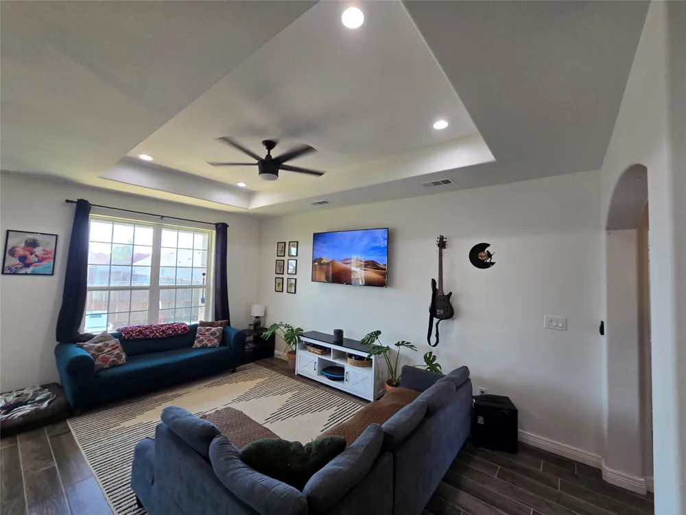 109 Baker Street Mount Vernon, TX 75457