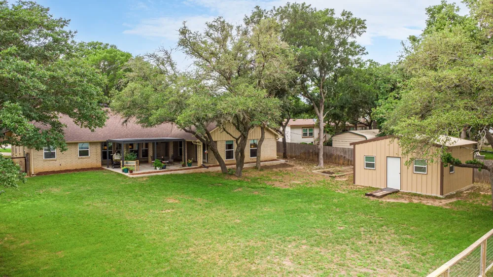 801 County Road 529 Eastland, TX 76448